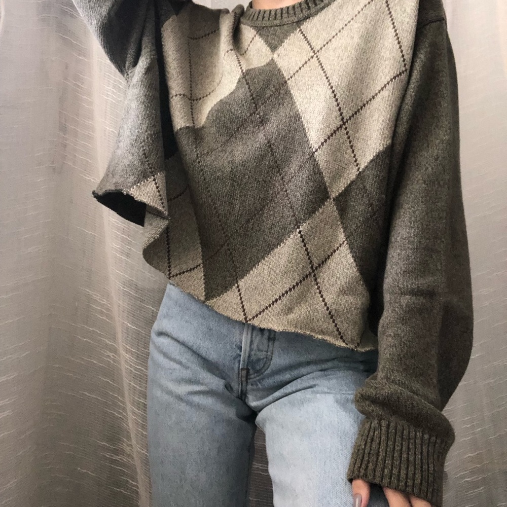 Vintage Geoffrey Beene long sleeve frat sweater